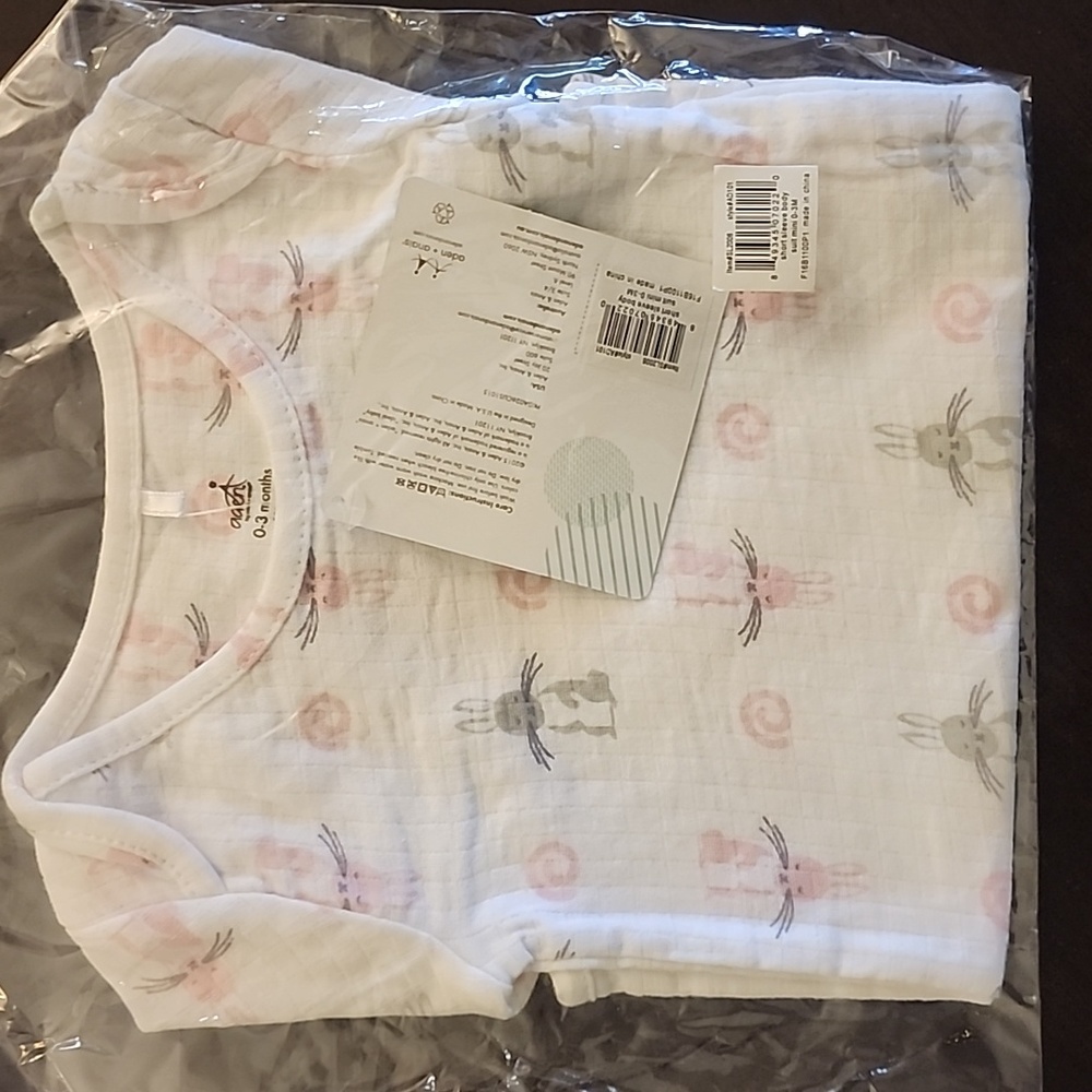 Aden and anais 0-3mo unopened (cross-posted)